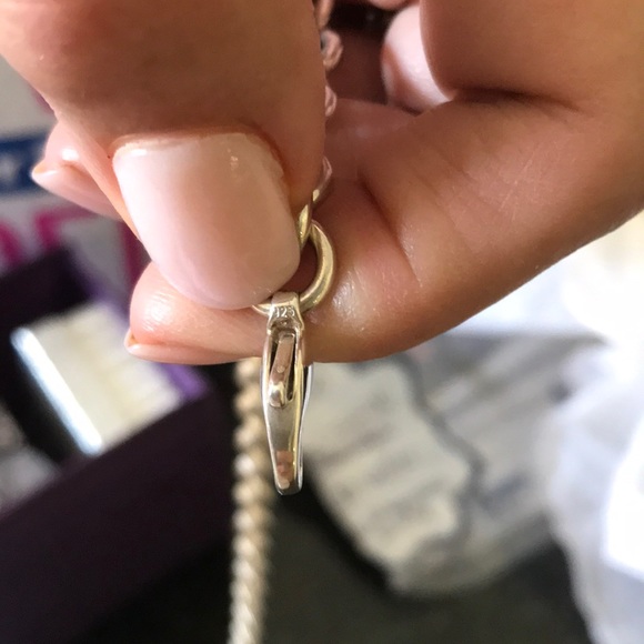 Tiffany’s choker - Picture 7 of 7